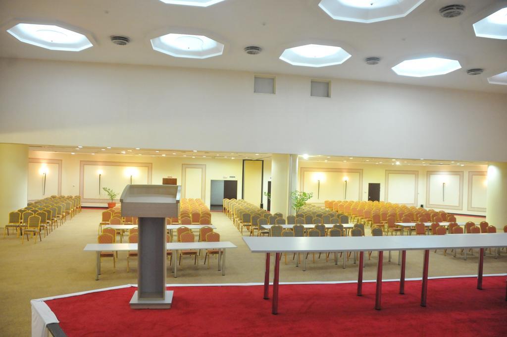 Nicon Luxury Abuja Ξενοδοχείο Εξωτερικό φωτογραφία