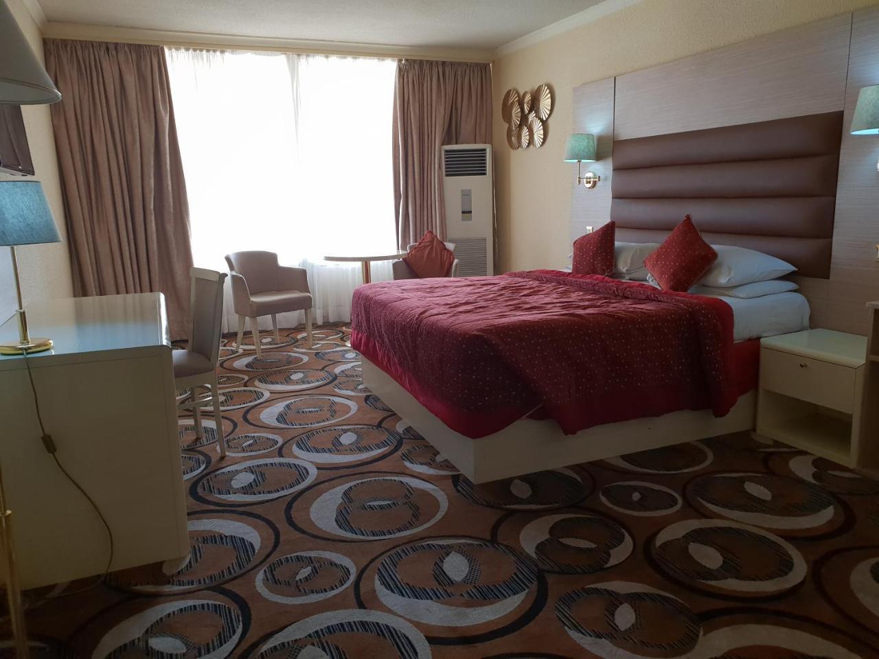 Nicon Luxury Abuja Ξενοδοχείο Εξωτερικό φωτογραφία